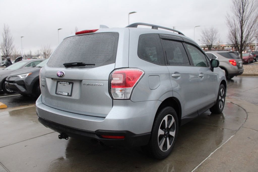 Used 2018 Subaru Forester 2.5i w/ Alloy Wheel Package image 7