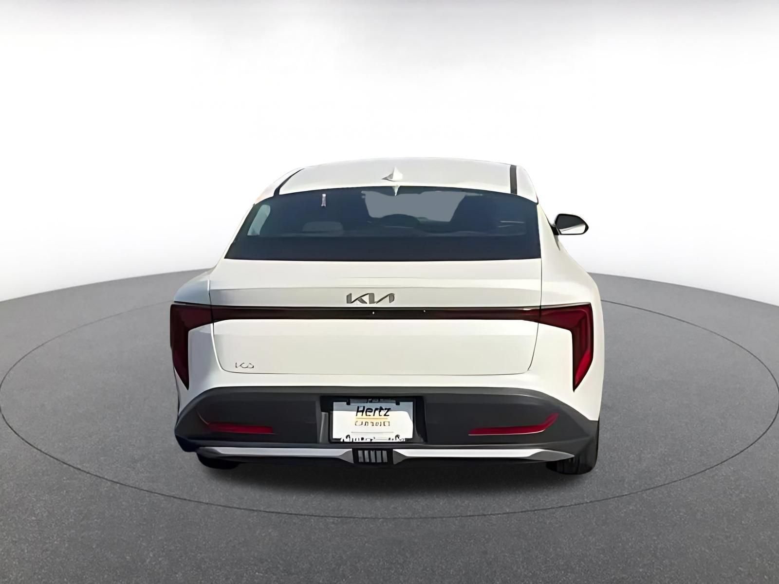 Used 2025 Kia K4 FWD image 9