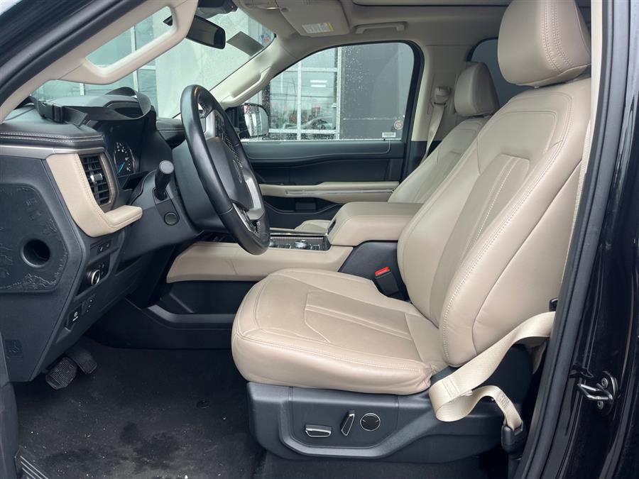 Used 2024 Ford Expedition Max Limited AWD/4WD image 15