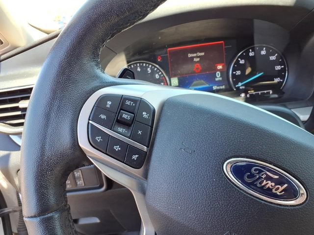 Used 2020 Ford Explorer XLT w/ Equipment Group 202A AWD/4WD image 16