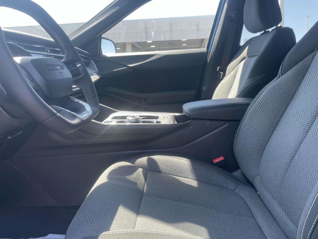 New 2026 Jeep Cherokee Laredo AWD/4WD image 25
