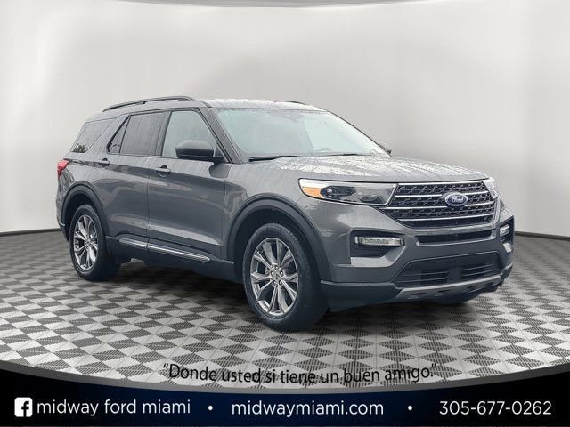 Certified 2022 Ford Explorer XLT w/ Equipment Group 202A