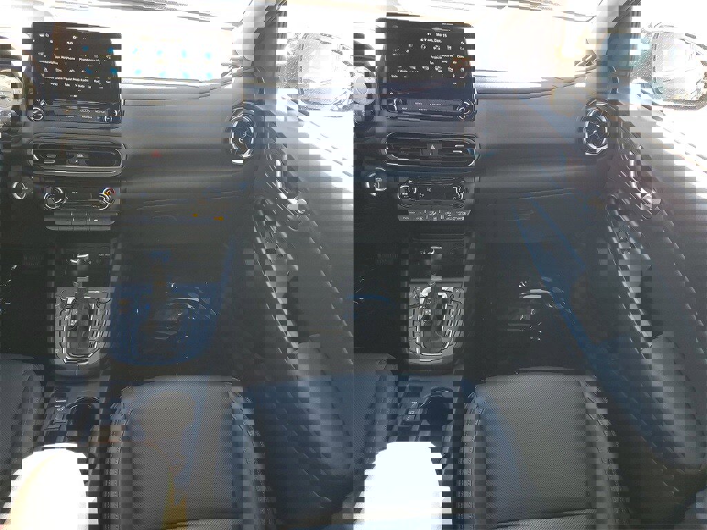 Used 2023 Hyundai Kona Limited w/ Cargo Package image 27