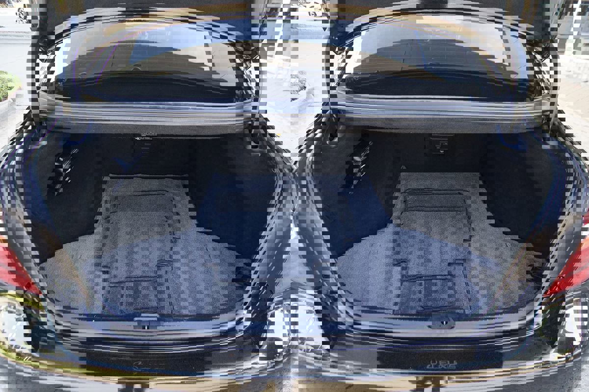 Used 2010 Lexus LS 460 image 50