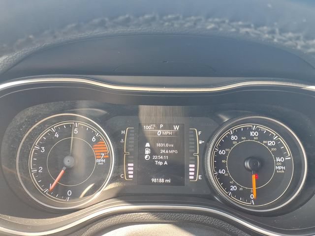 Certified 2020 Jeep Cherokee Latitude Plus w/ Cold Weather Group AWD/4WD image 30