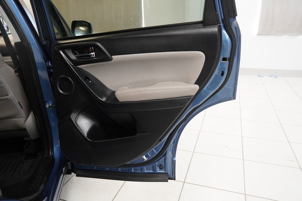 Used 2015 Subaru Forester 2.5i Touring w/ Rugged Package #2 image 26