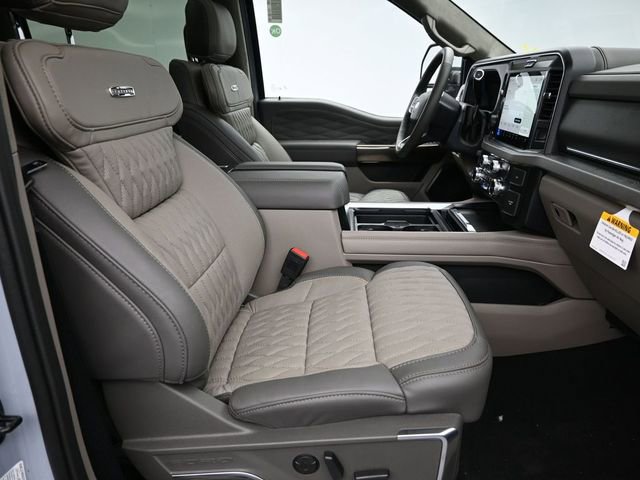 New 2026 Ford F250 Platinum w/ Platinum Plus Package AWD/4WD image 12