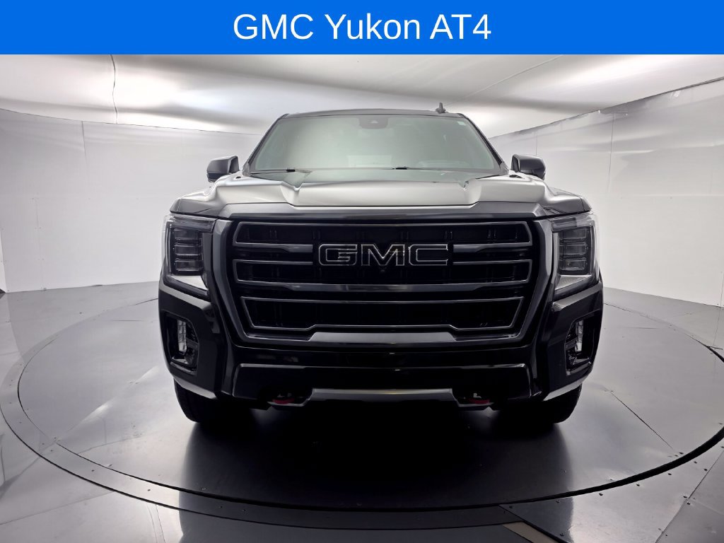 Used 2023 GMC Yukon AT4 w/ Technology Package AWD/4WD image 2