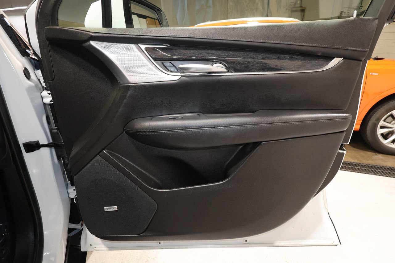 Used 2022 Cadillac XT5 Premium Luxury image 18