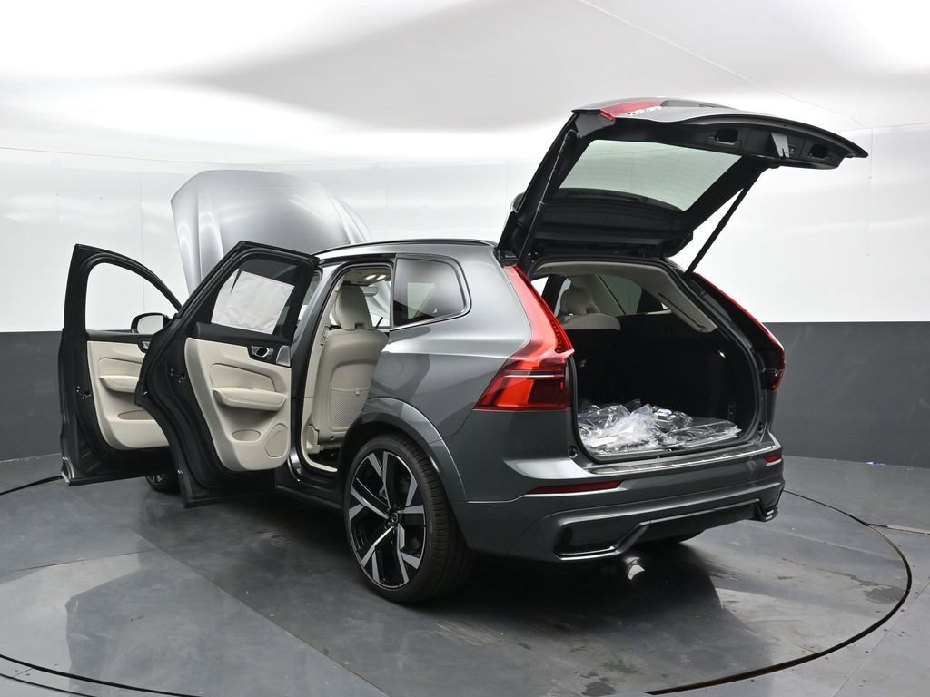 New 2026 Volvo XC60 T8 Ultra image 47