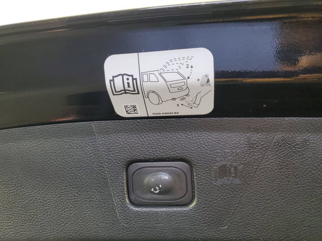 Used 2019 Ford Edge SEL w/ Equipment Group 201A FWD image 33