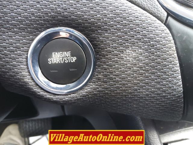Used 2018 Chevrolet Cruze LT w/ Convenience Package image 28