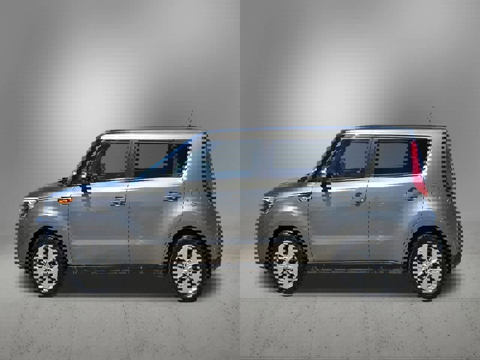 Used 2016 Kia Soul image 3