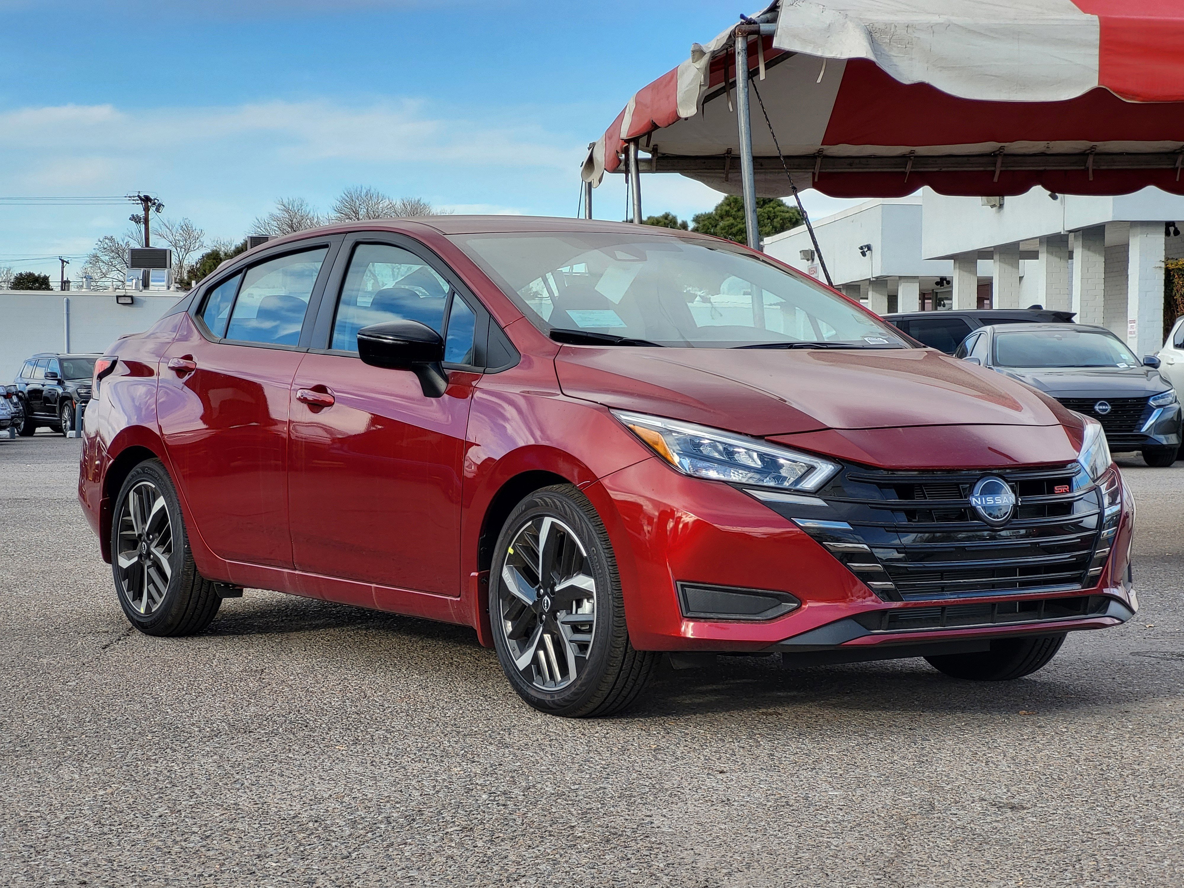 New 2025 Nissan Versa SR w/ Electronics Package image 3