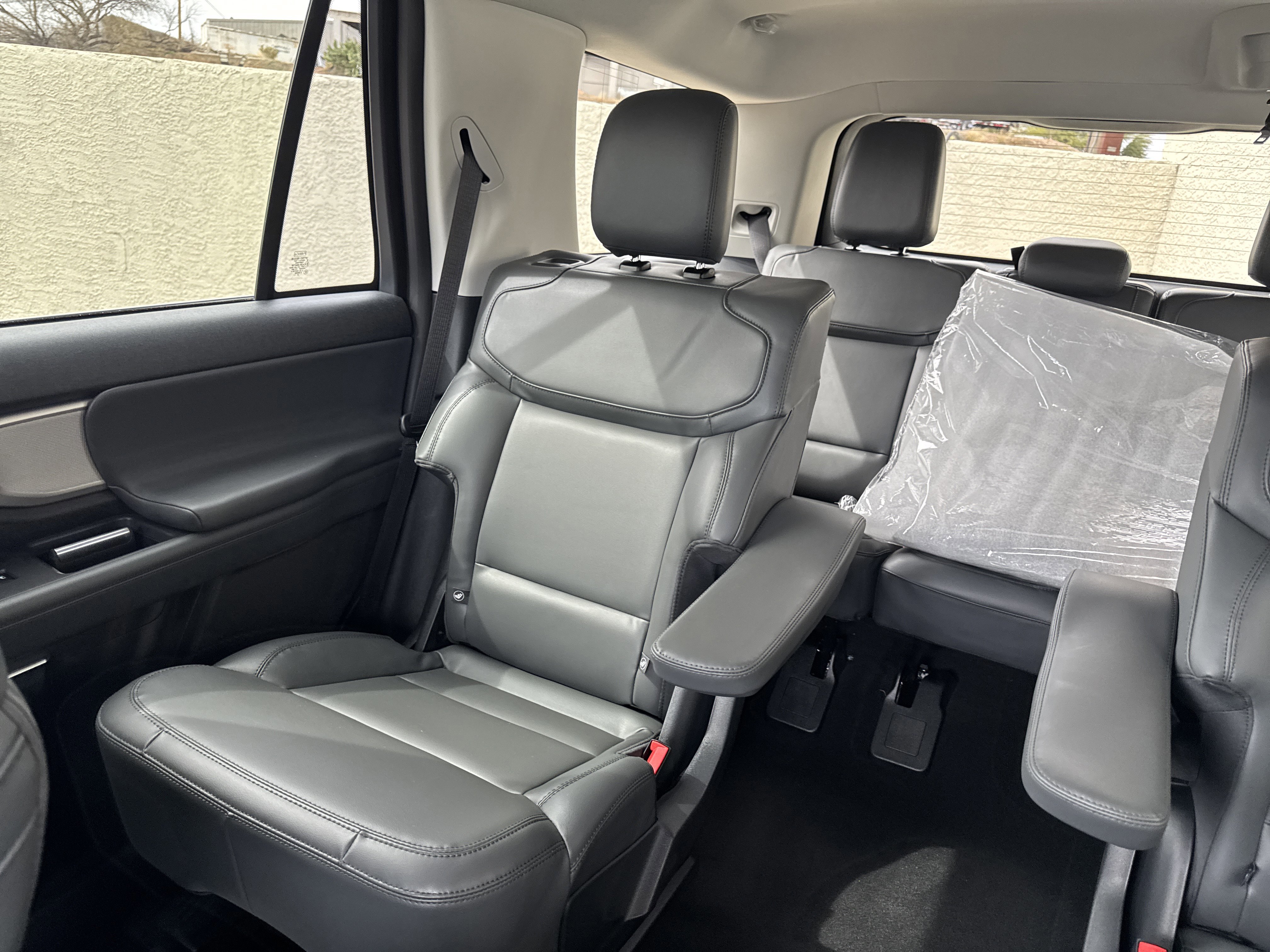 New 2026 Ford Expedition Active image 43