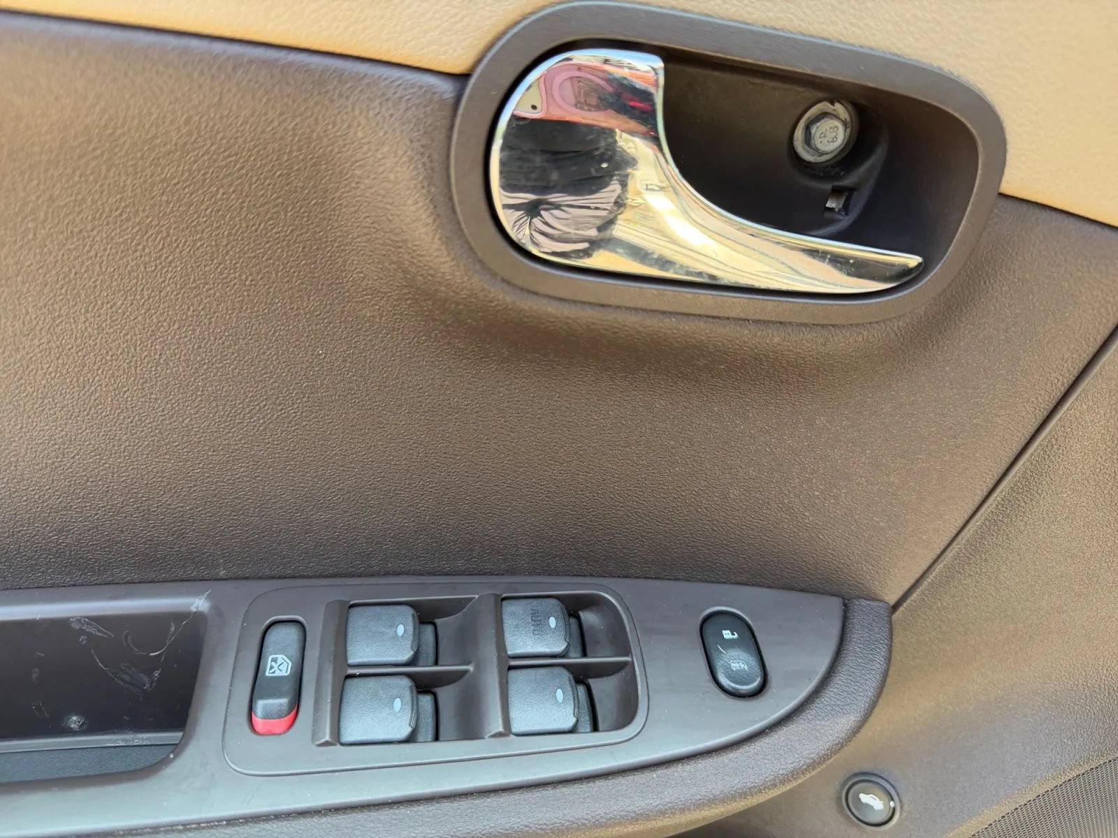Used 2009 Chevrolet Malibu LT w/ HFV6 Engine Package FWD image 17