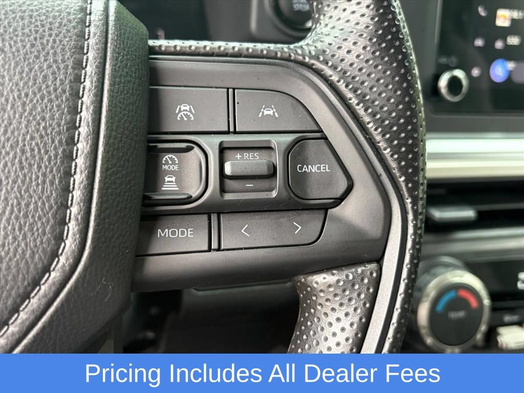 Used 2025 Toyota Tacoma SR5 AWD/4WD image 24