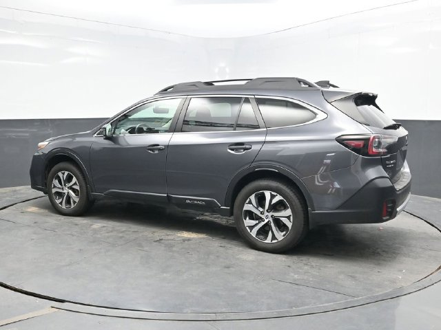 Used 2022 Subaru Outback Limited AWD/4WD image 4