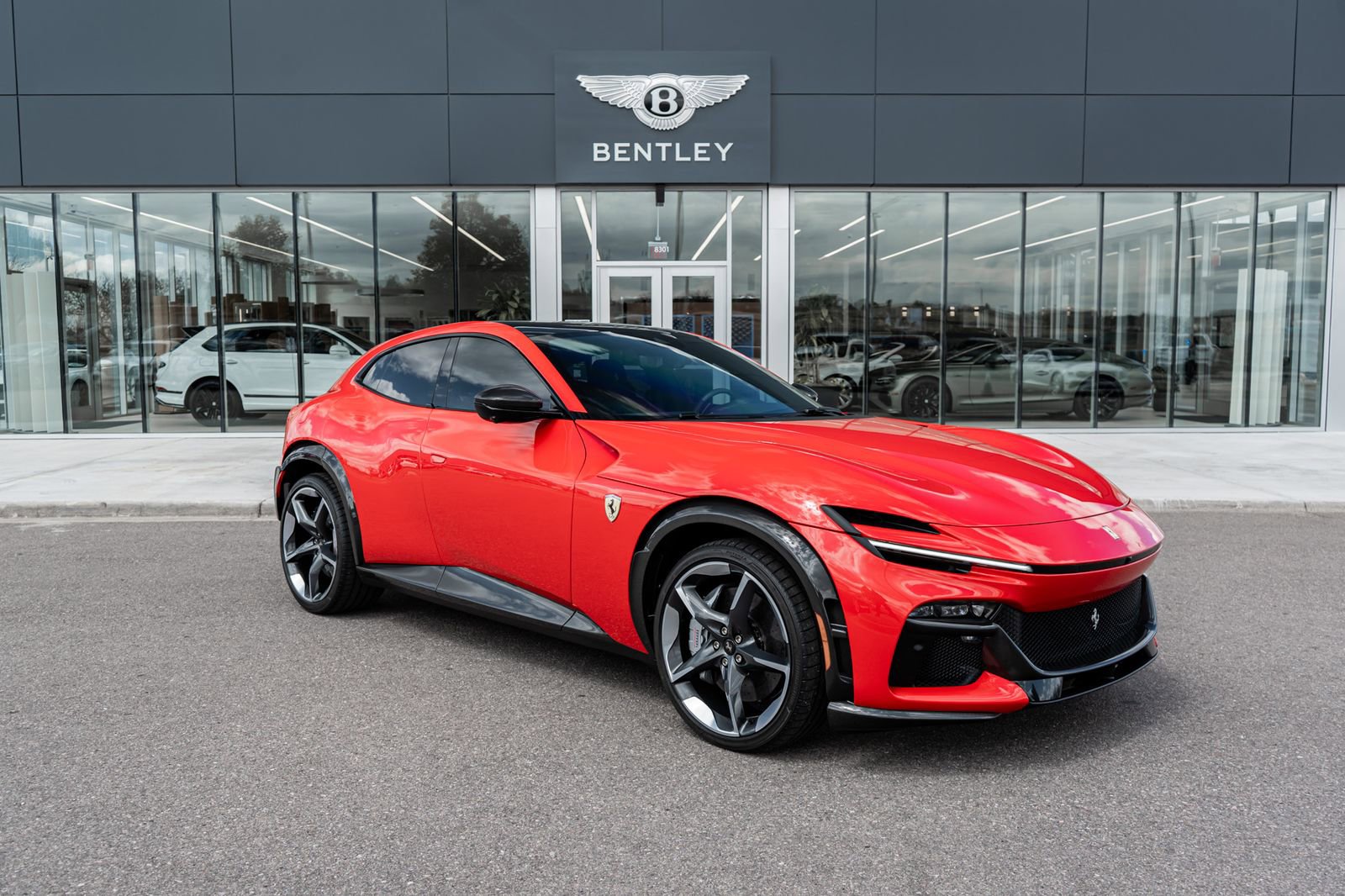 Used 2026 Ferrari Purosangue AWD/4WD image 18