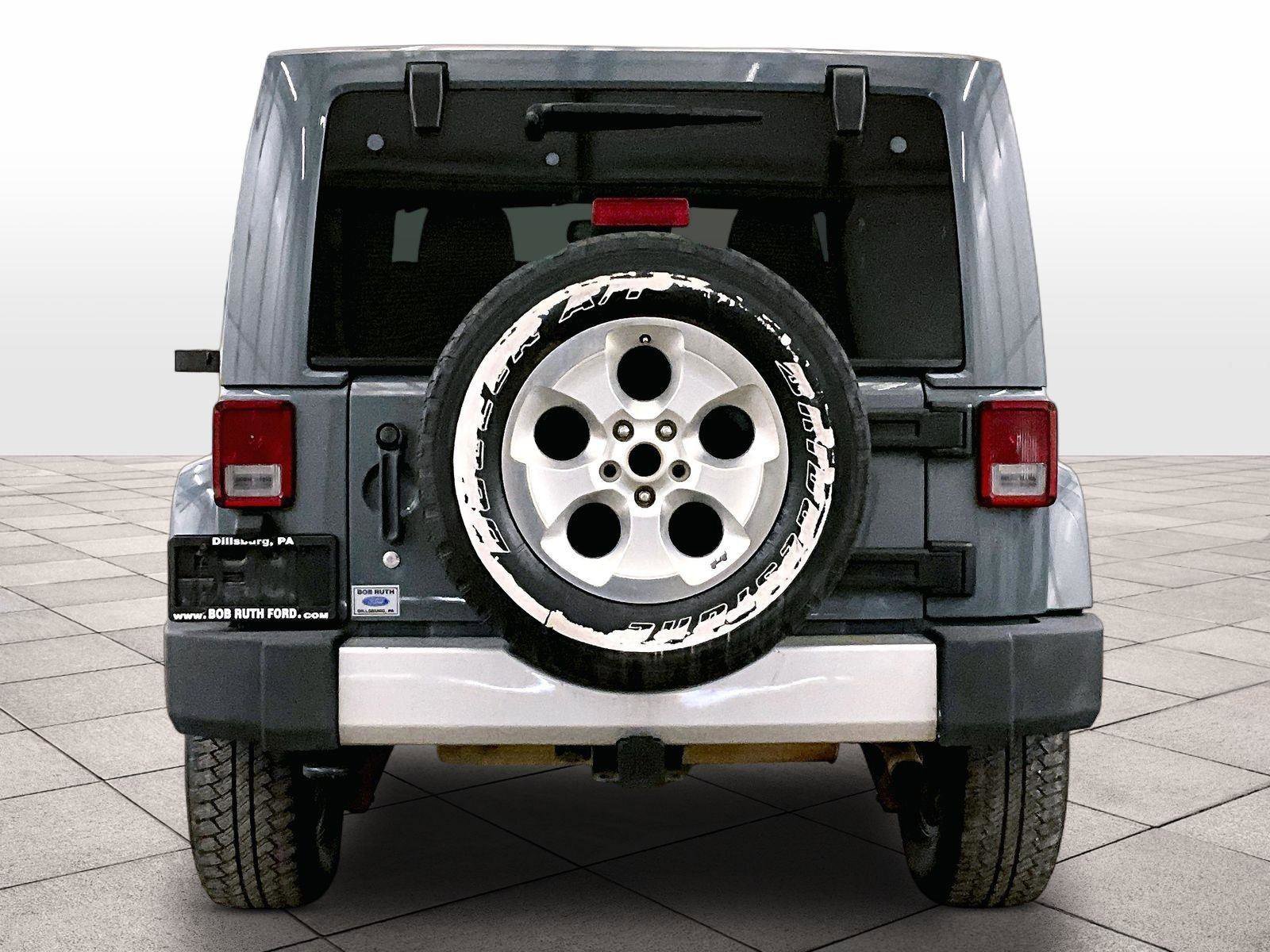 Used 2014 Jeep Wrangler Sahara w/ Dual Top Group image 5