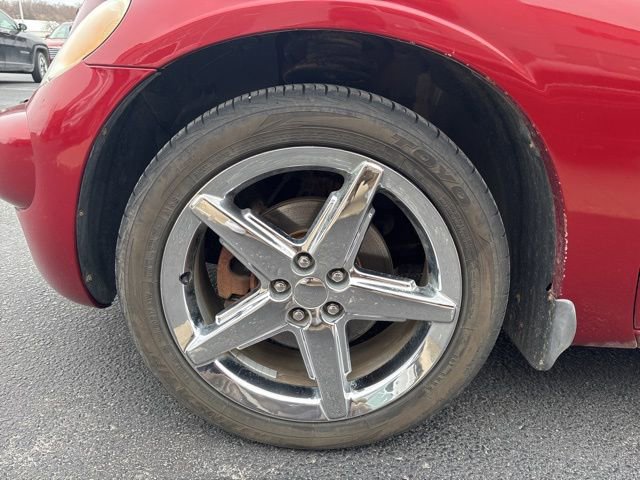 Used 2005 Chrysler PT Cruiser GT image 2