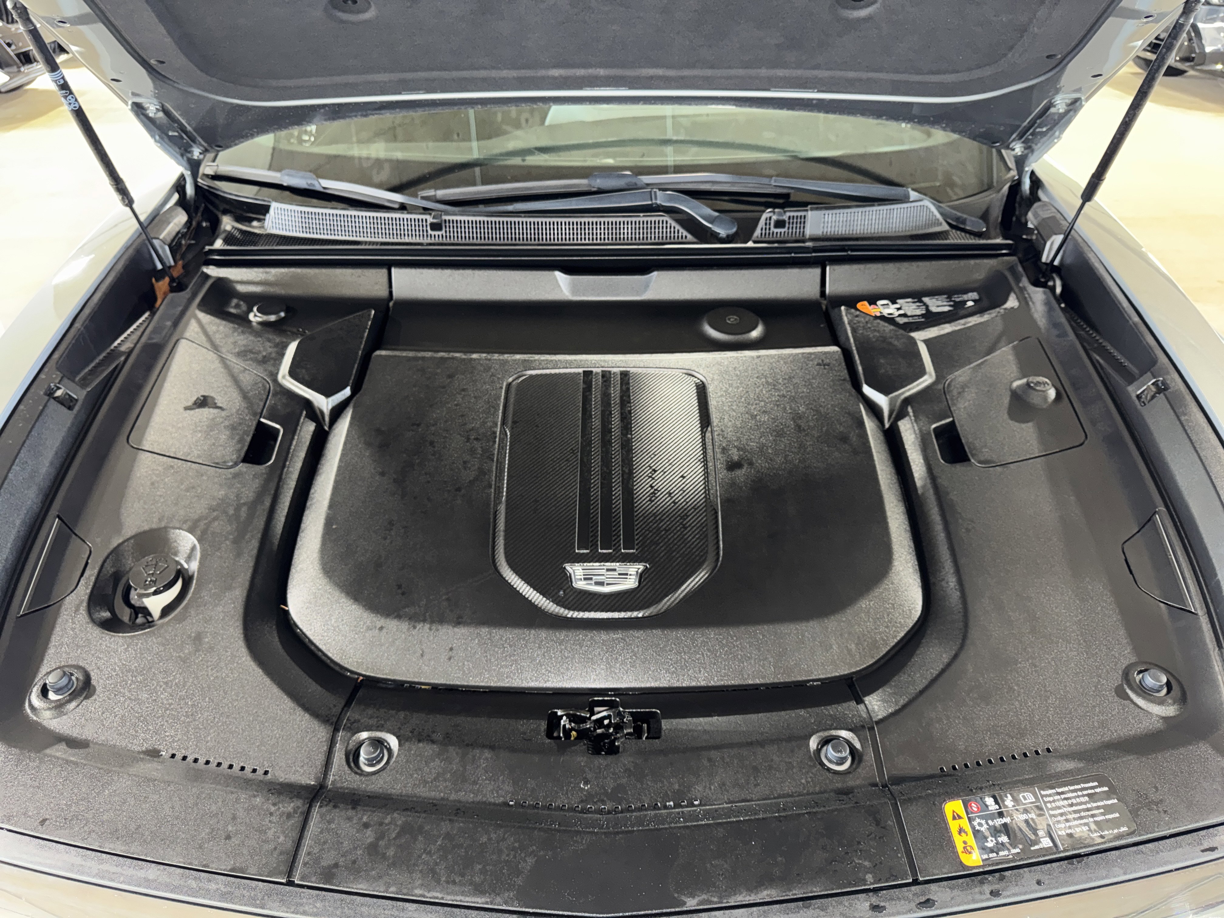 Used 2024 Cadillac Lyriq Sport image 36