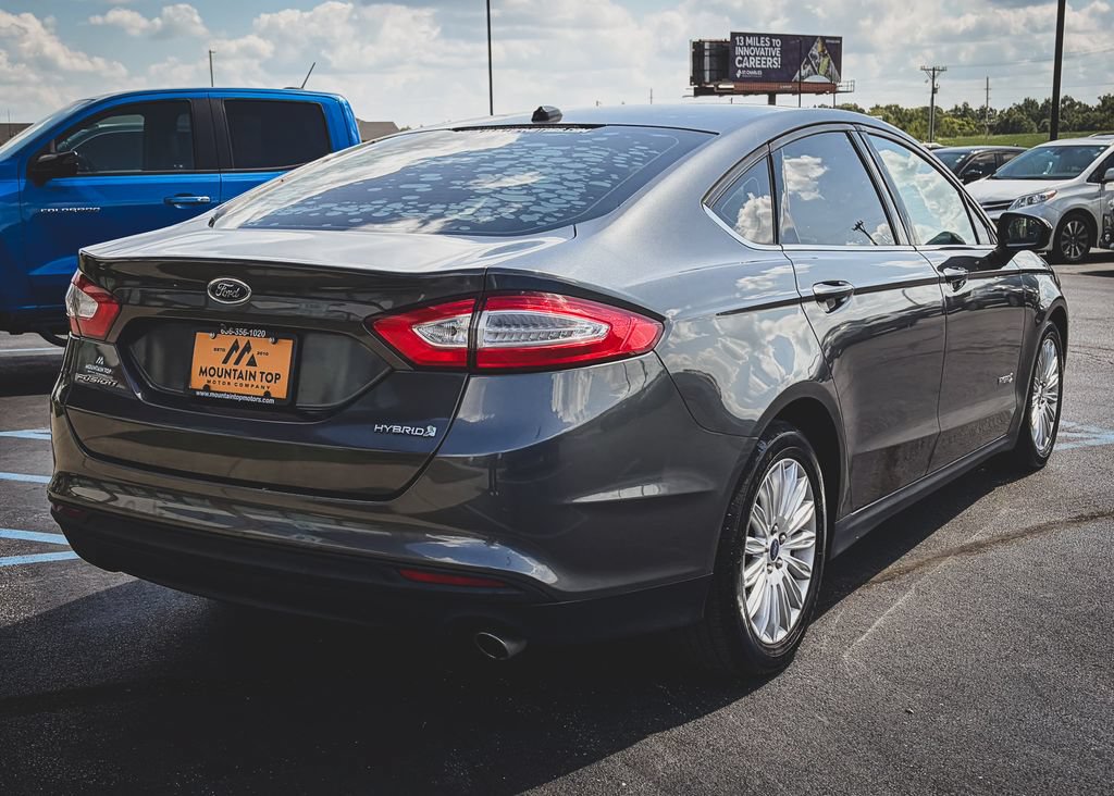 Used 2016 Ford Fusion S FWD image 26