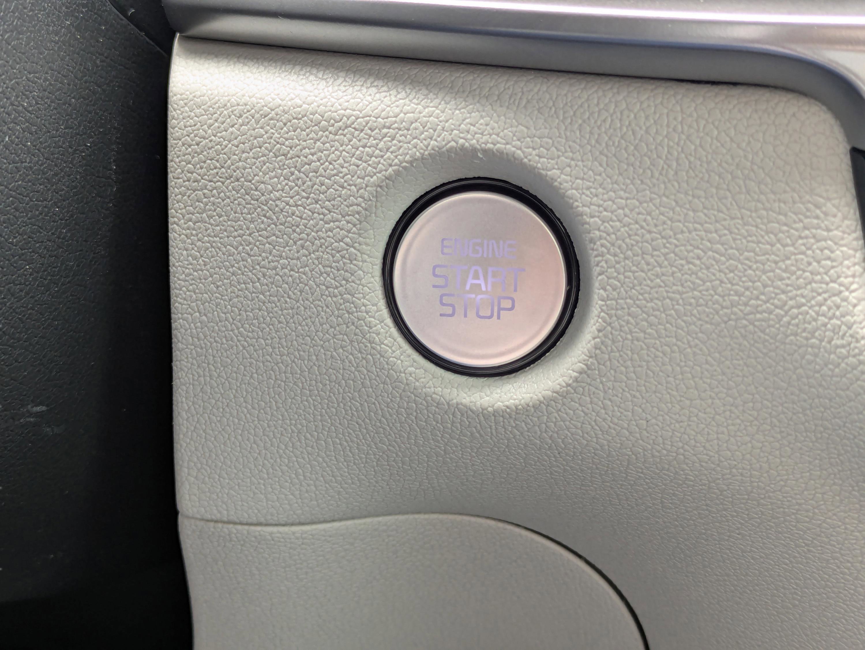 New 2026 Kia Sorento S FWD image 13