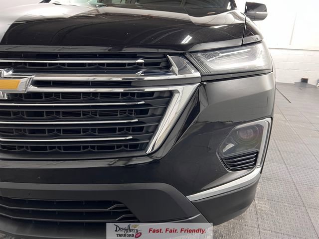 Used 2023 Chevrolet Traverse LT image 12