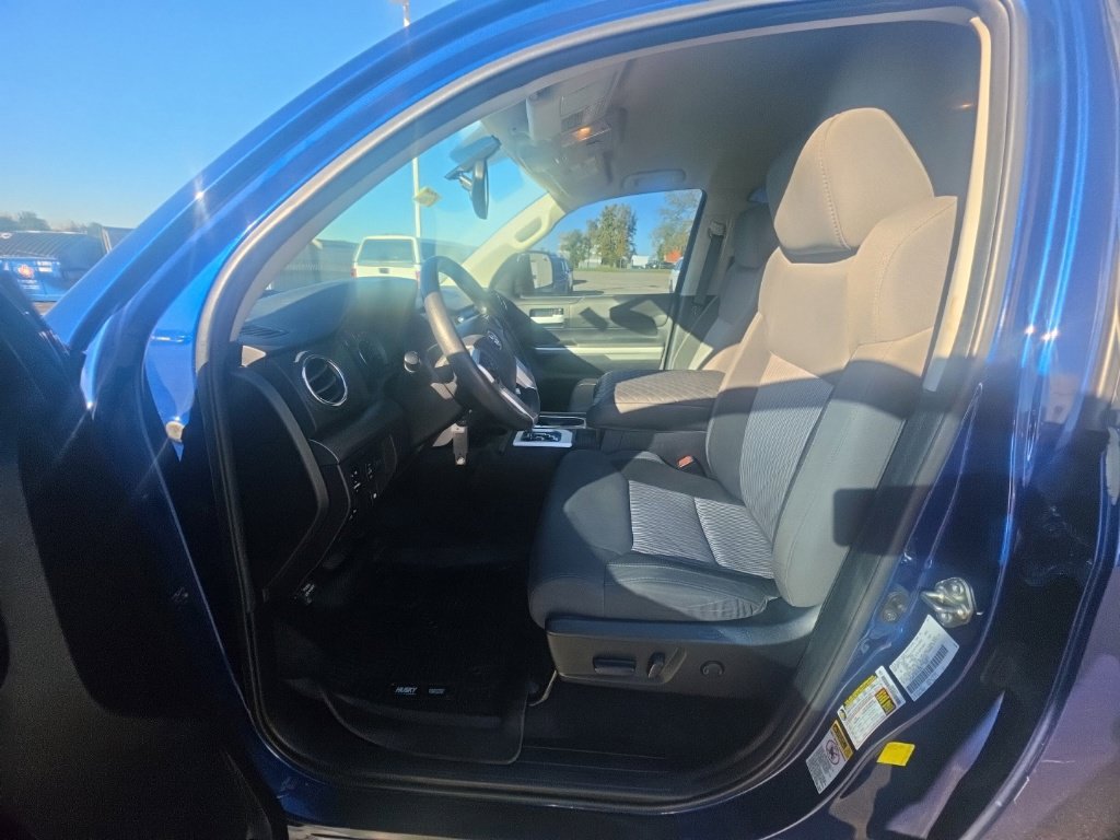 Used 2014 Toyota Tundra SR5 w/ TRD Off Road Package AWD/4WD image 16