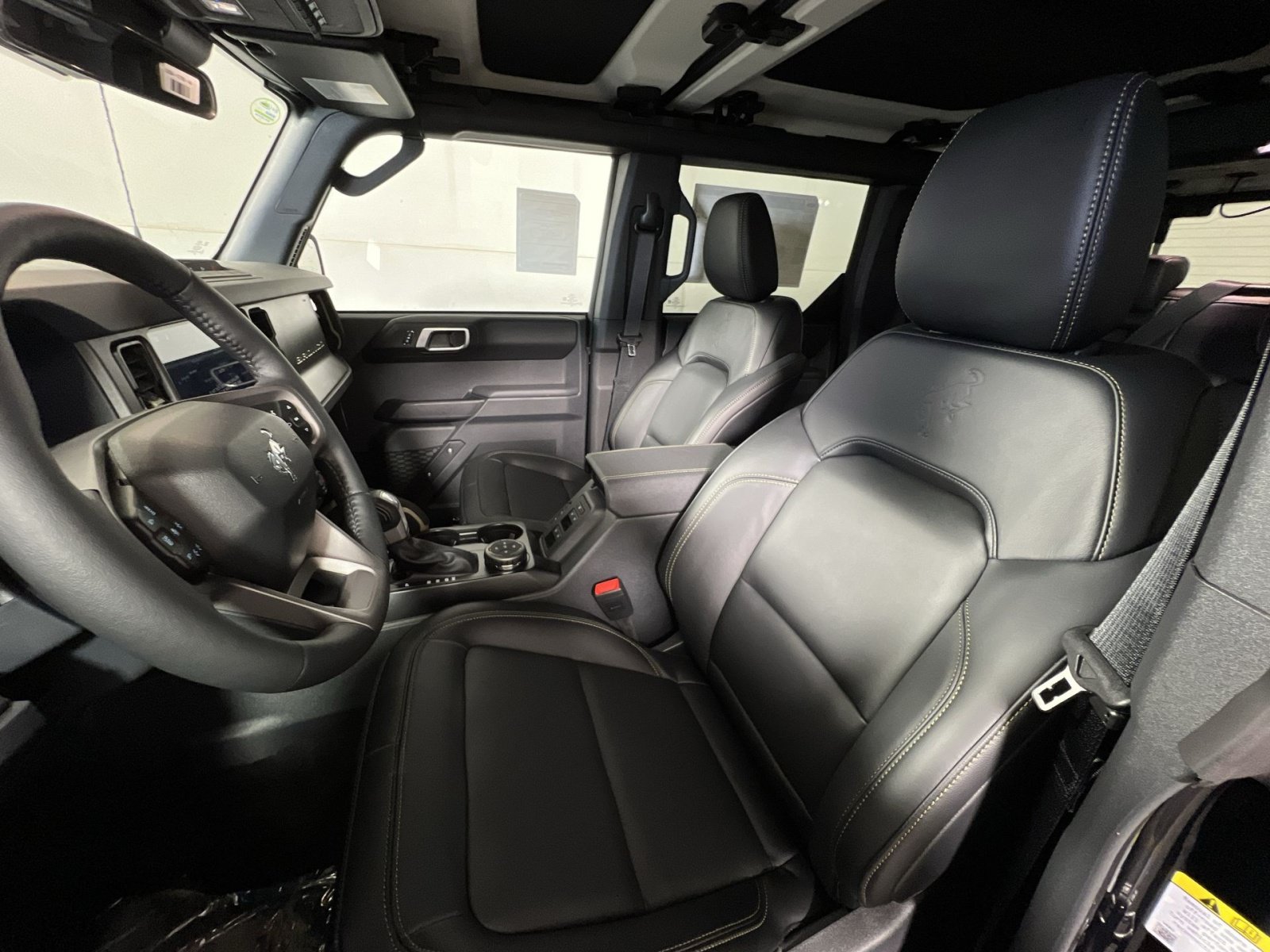 New 2026 Ford Bronco Badlands AWD/4WD image 13
