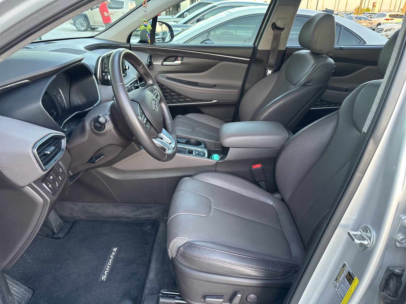 Used 2019 Hyundai Santa Fe Limited FWD image 14