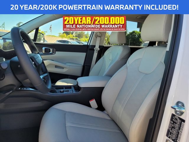 New 2026 Kia Sorento S w/ S Panoramic Sunroof Package FWD image 8