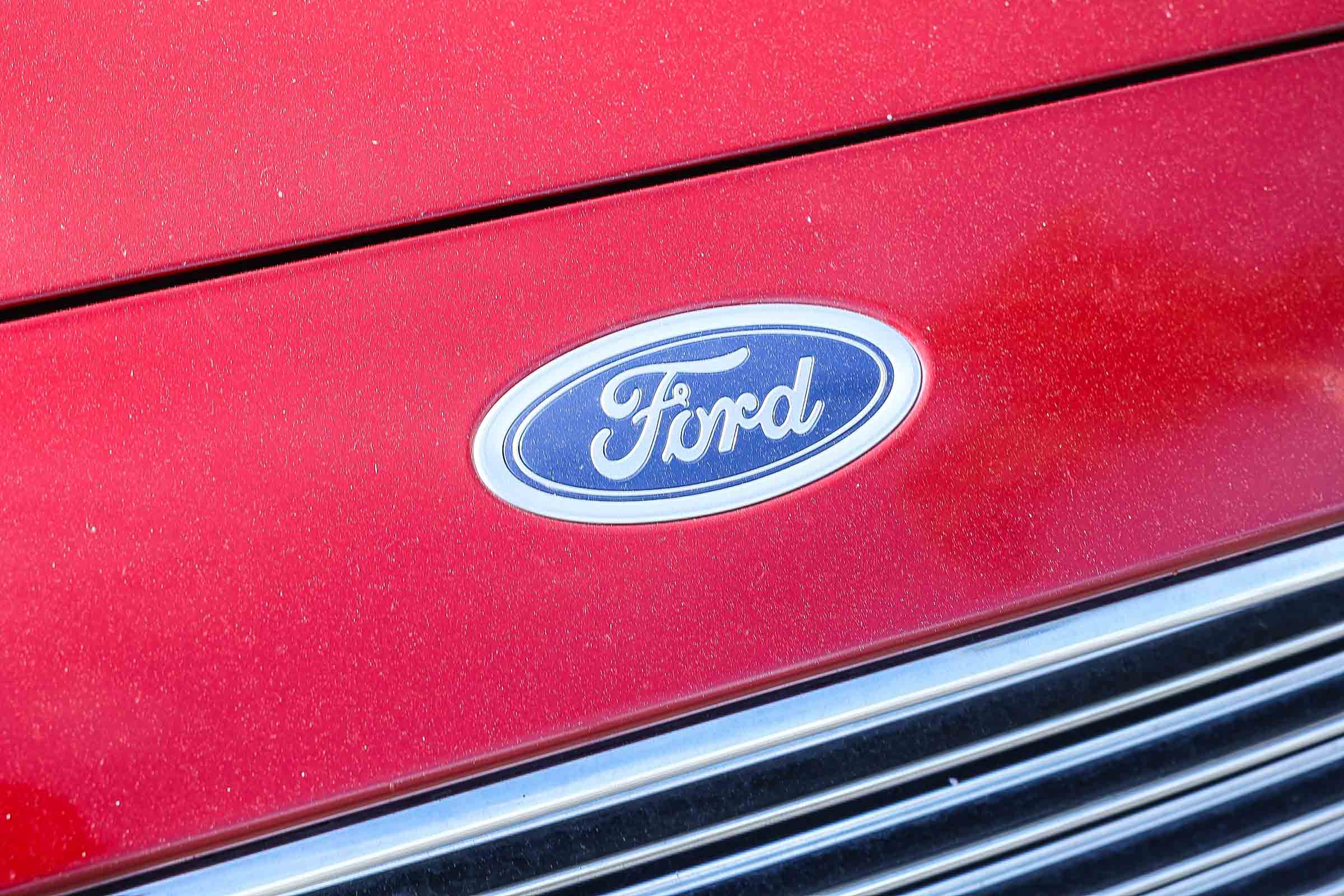 Used 2017 Ford Fusion Energi Titanium image 16