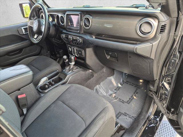Used 2018 Jeep Wrangler Unlimited Sahara AWD/4WD image 20