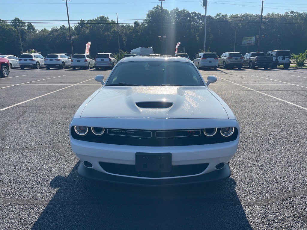 Used 2023 Dodge Challenger R/T image 2