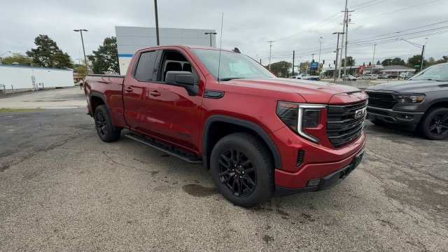 Used 2024 GMC Sierra 1500 Elevation AWD/4WD image 2