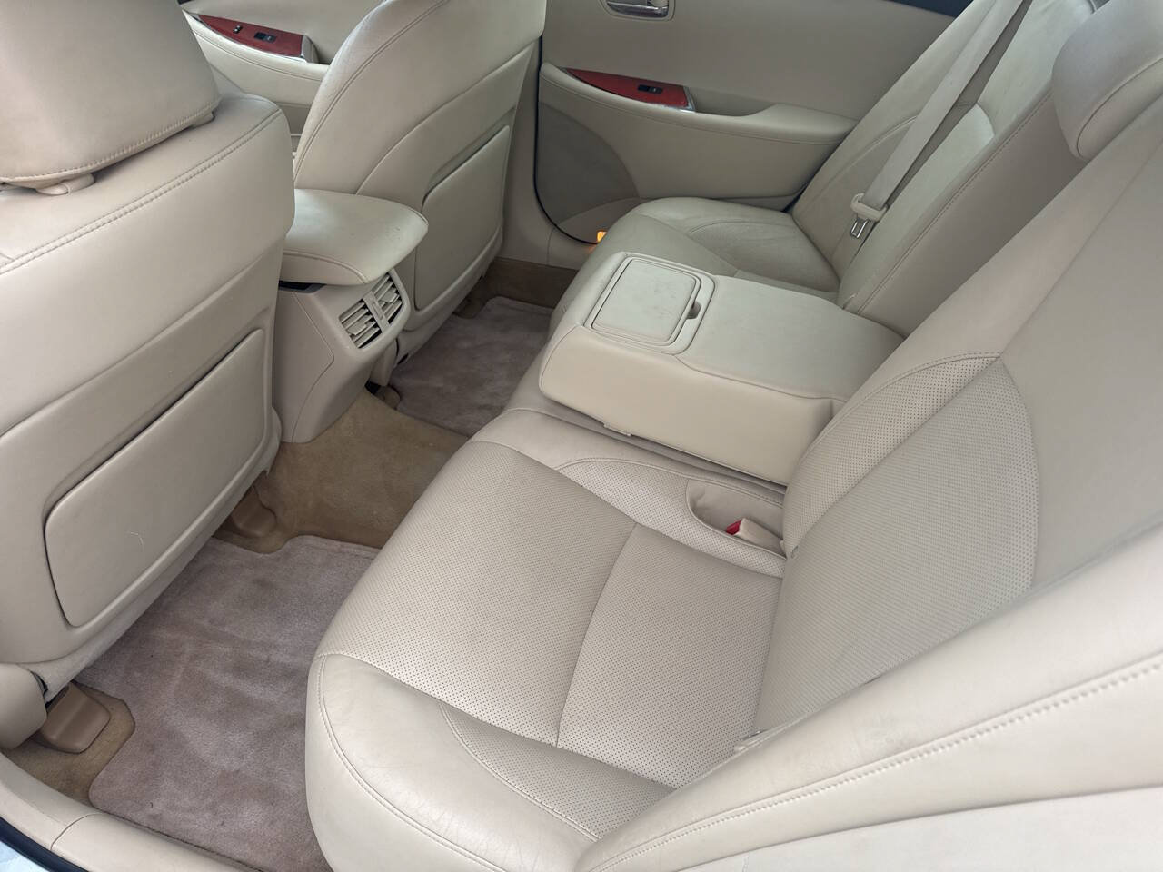 Used 2011 Lexus ES 350 FWD image 37