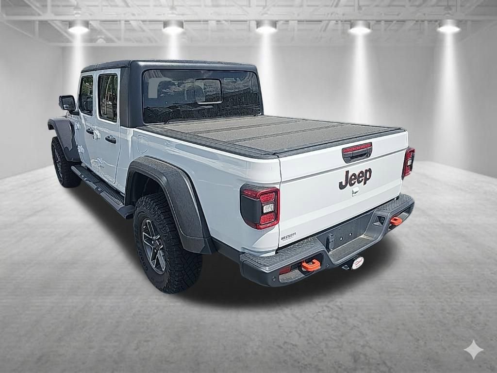 Used 2024 Jeep Gladiator Mojave w/ Safety Group AWD/4WD image 5