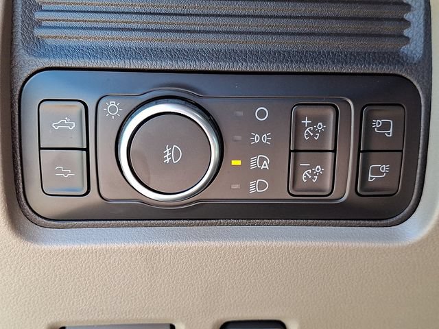 Used 2026 Ford F350 Platinum w/ Platinum Plus Package AWD/4WD image 26