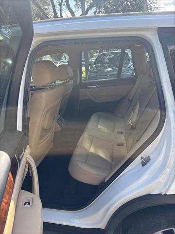 Used 2017 BMW X3 sDrive28i image 11