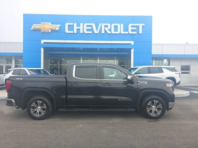 Used 2020 GMC Sierra 1500 SLE w/ SLE Value Package image 3