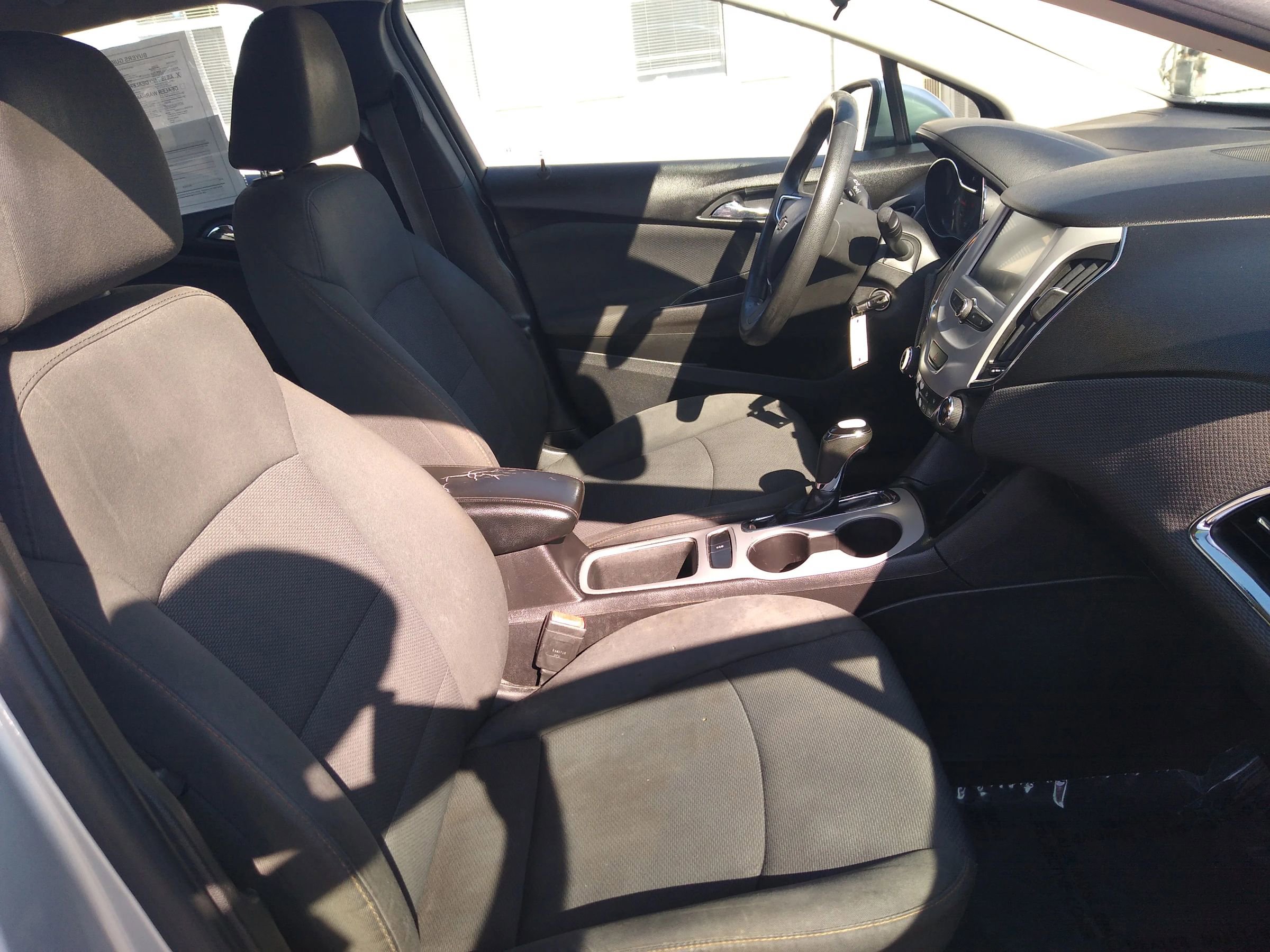 Used 2017 Chevrolet Cruze LS image 13