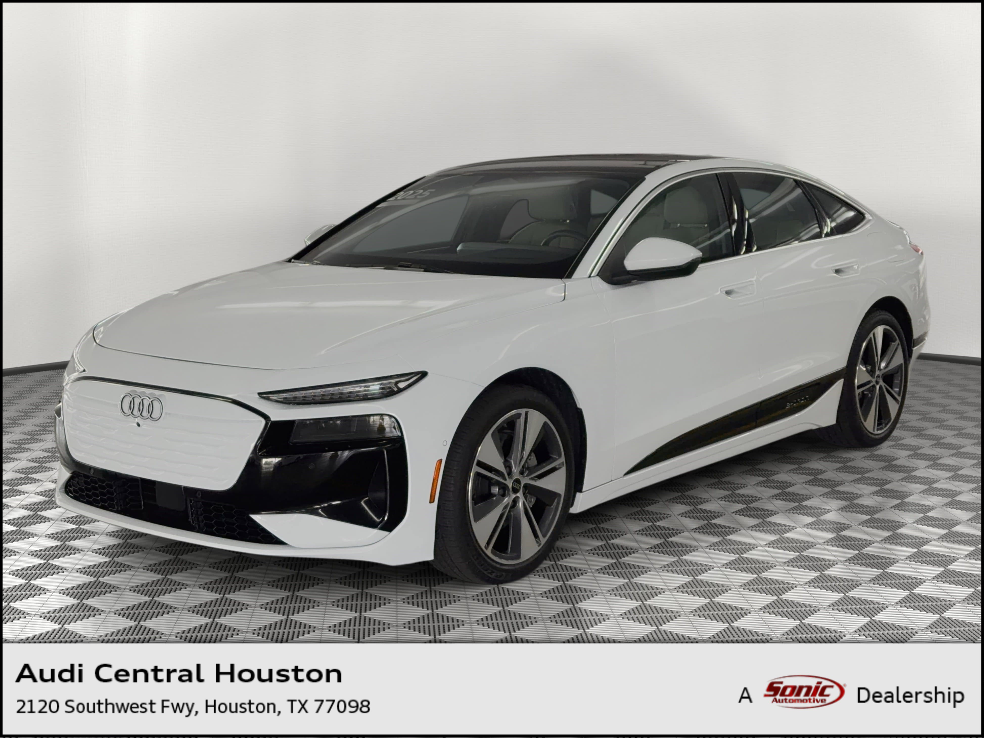 Used 2025 Audi A6 e-tron Premium Plus w/ Premium Plus image 1