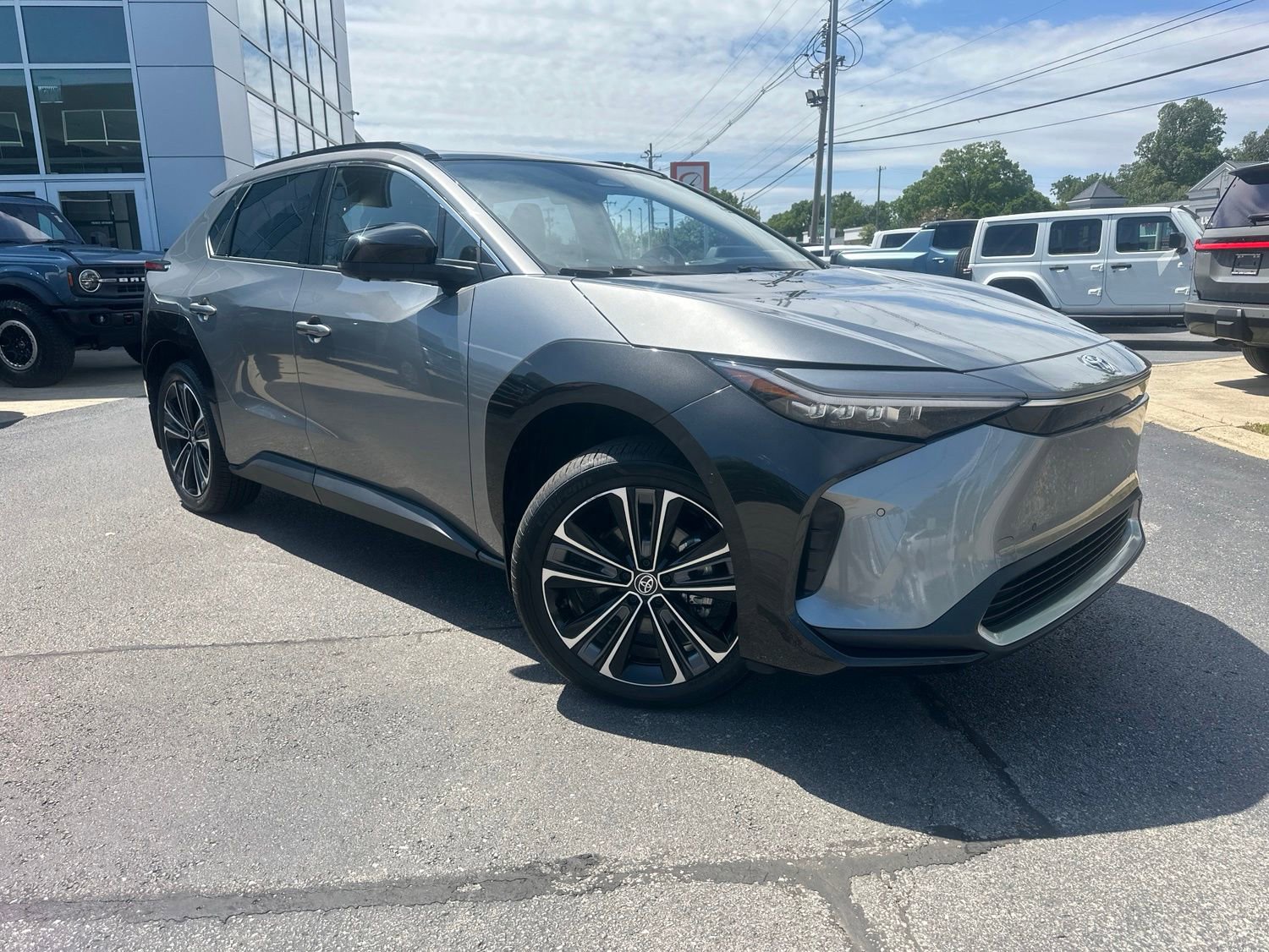 Used 2024 Toyota bZ4X AWD w/ Weather Package