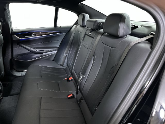 Used 2023 BMW 530i w/ Convenience Package RWD image 26