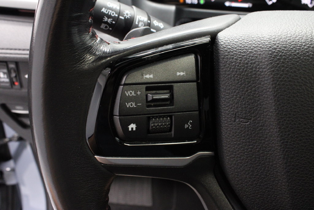 Used 2025 Honda Odyssey Sport-L image 26