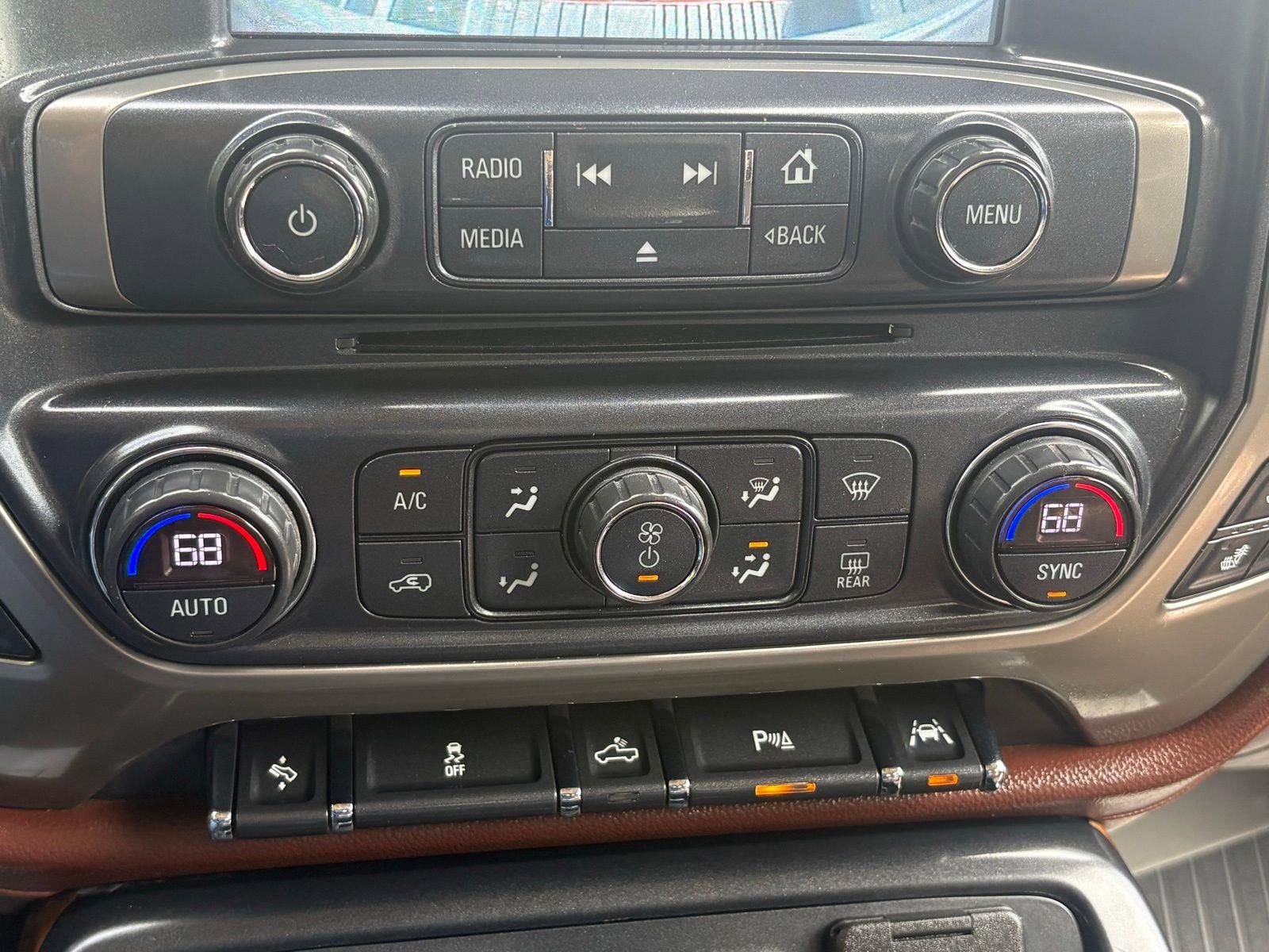 Used 2017 Chevrolet Silverado 1500 High Country image 39