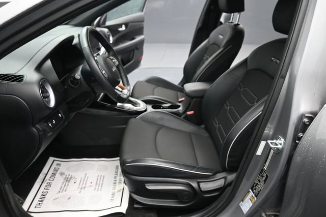 Used 2023 Kia Forte GT-Line FWD image 12