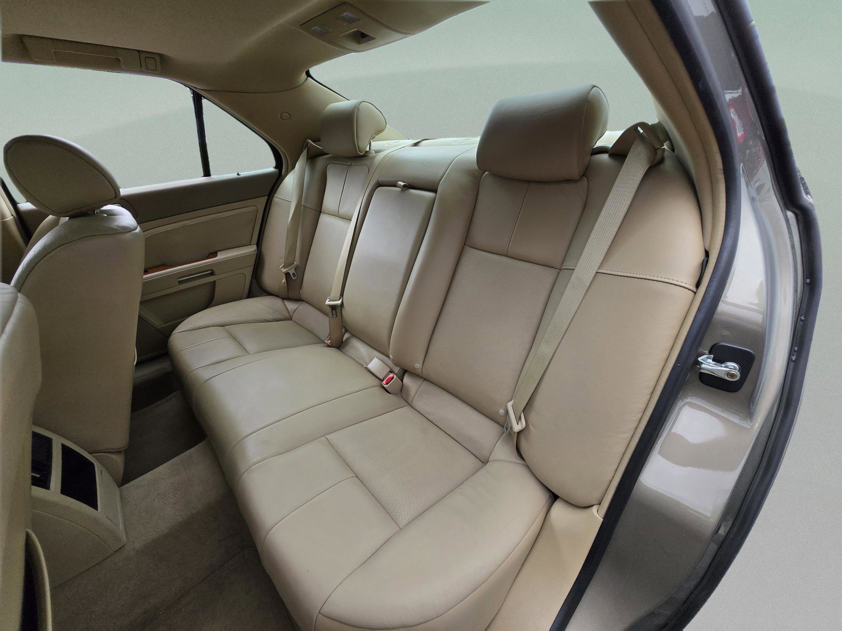 Used 2010 Cadillac STS RWD image 16
